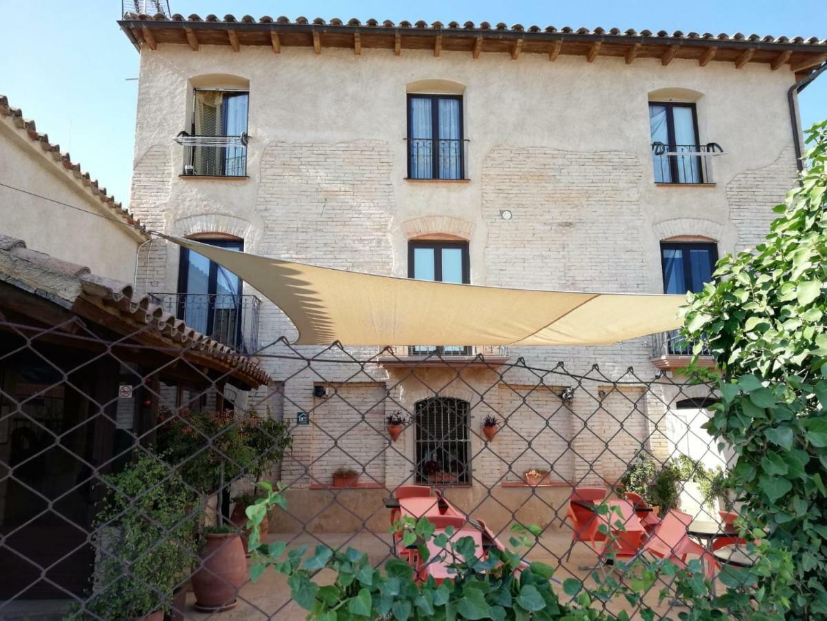 Apartamentos La Venta Del Rome Horta de Sant Joan Exterior foto