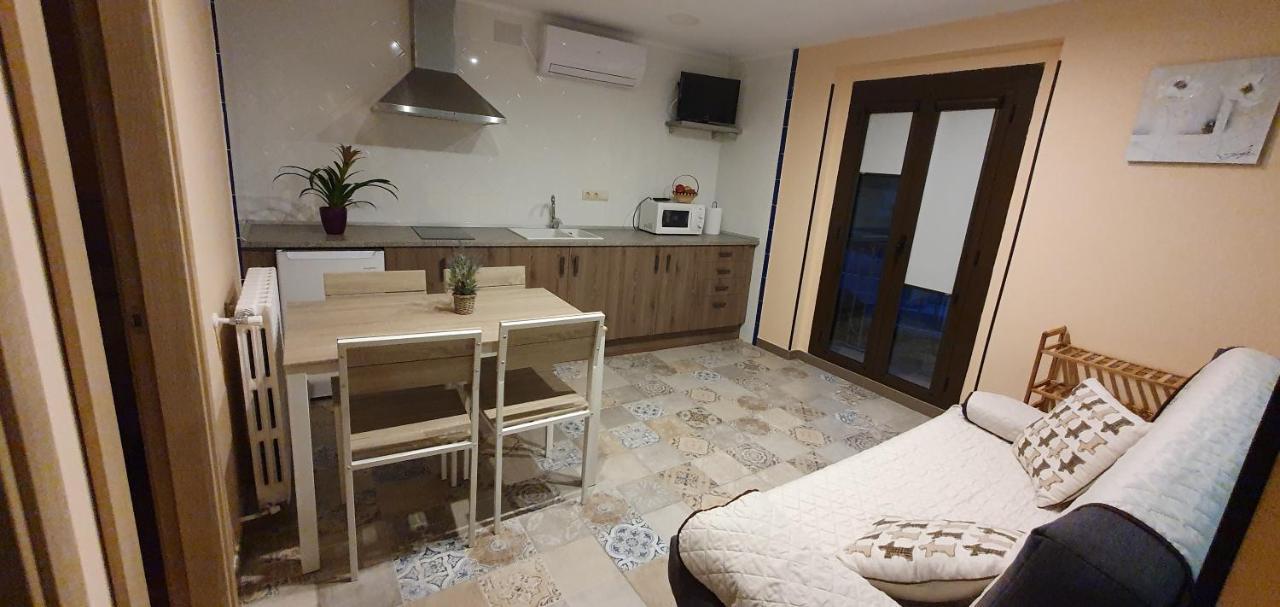 Apartamentos La Venta Del Rome Horta de Sant Joan Quarto foto